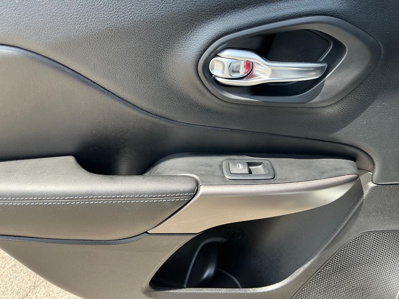 Jeep Cherokee Latitude Plus 4WD 2019