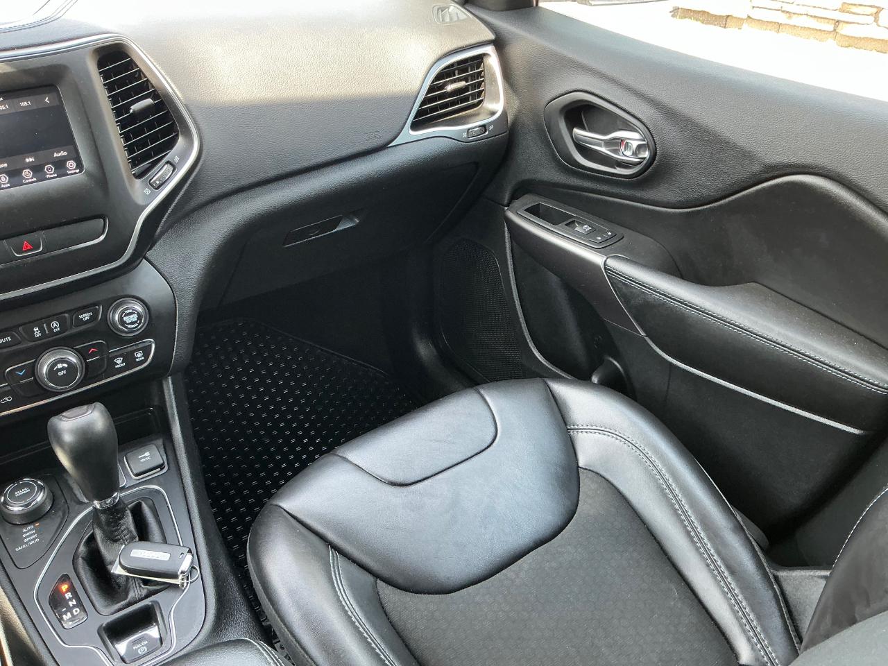 Jeep Cherokee Latitude Plus 4WD 2019