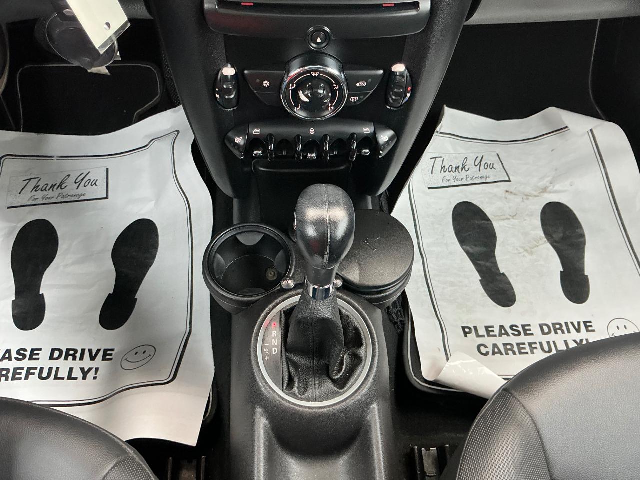 MINI Cooper Base 2012