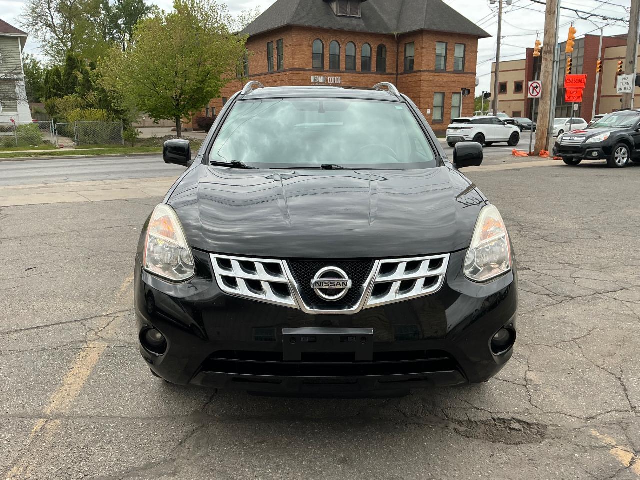 Nissan Rogue S AWD 2012