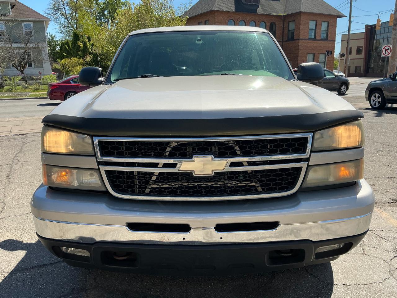 Chevrolet Silverado 1500 LS Ext. Cab 4WD 2006