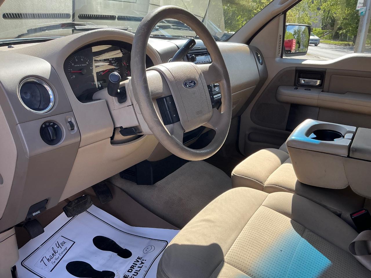 Ford F-150 XL SuperCrew Short Bed 4WD 2008