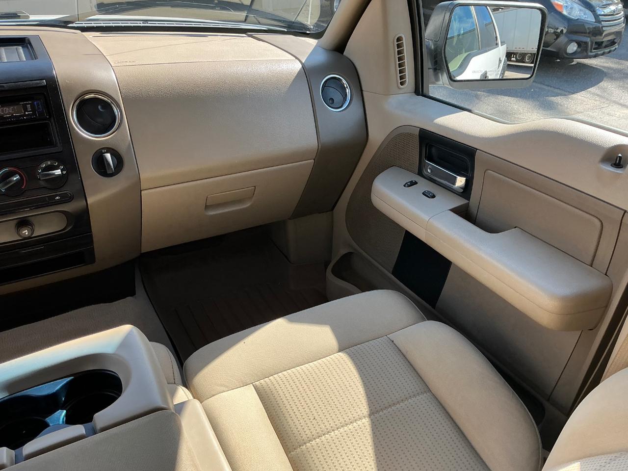 Ford F-150 XL SuperCrew Short Bed 4WD 2008