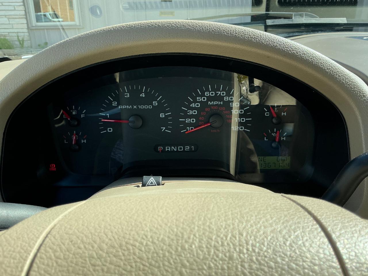 Ford F-150 XL SuperCrew Short Bed 4WD 2008