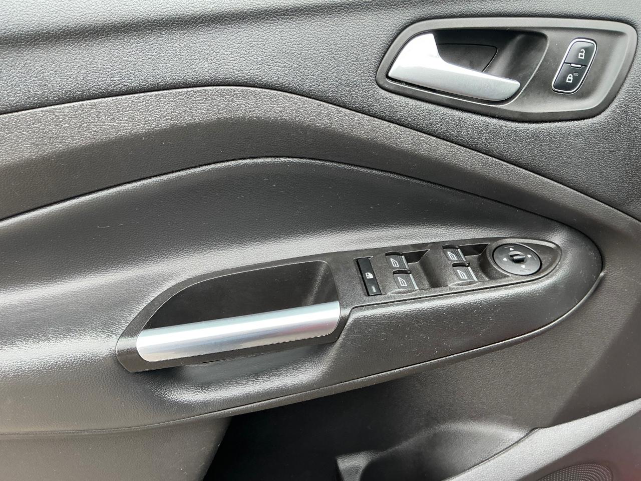 Ford Escape SE 4WD 2017