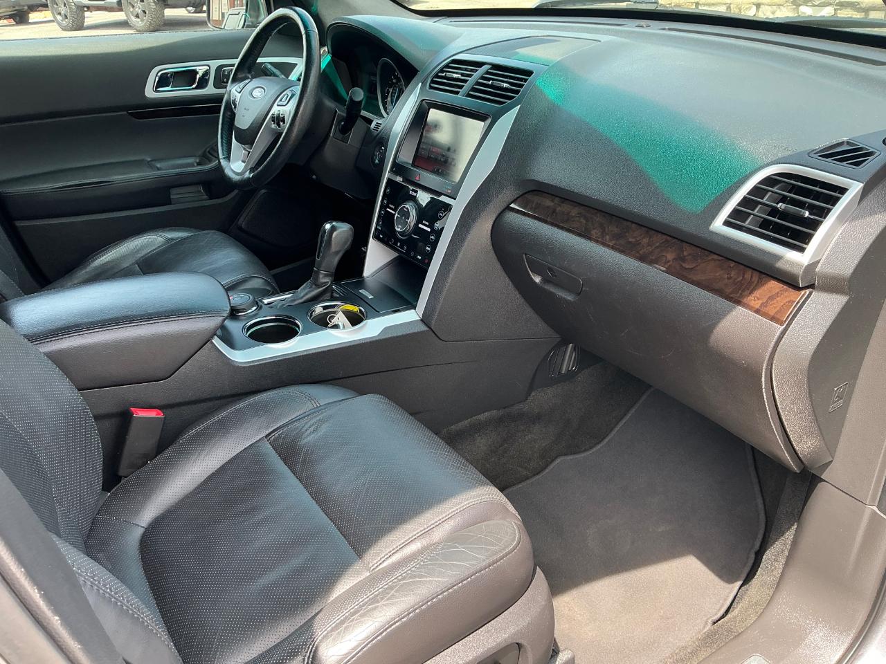 Ford Explorer Limited 4WD 2014