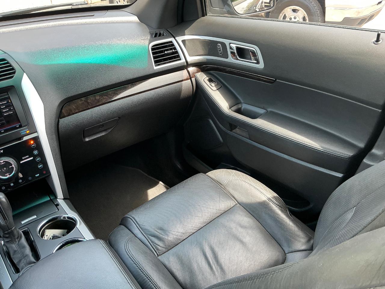 Ford Explorer Limited 4WD 2014