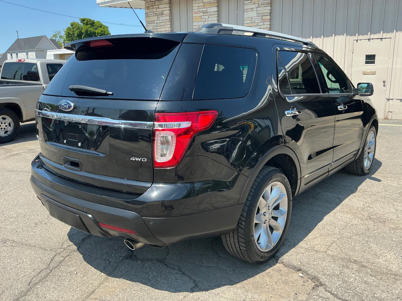 Ford Explorer Limited 4WD 2013