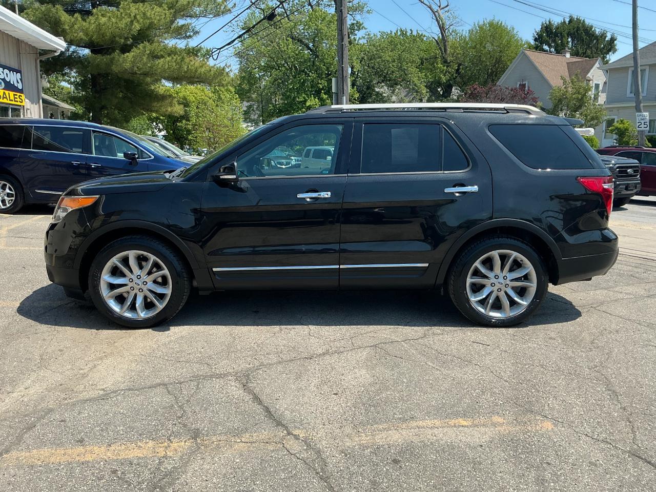 Ford Explorer Limited 4WD 2013