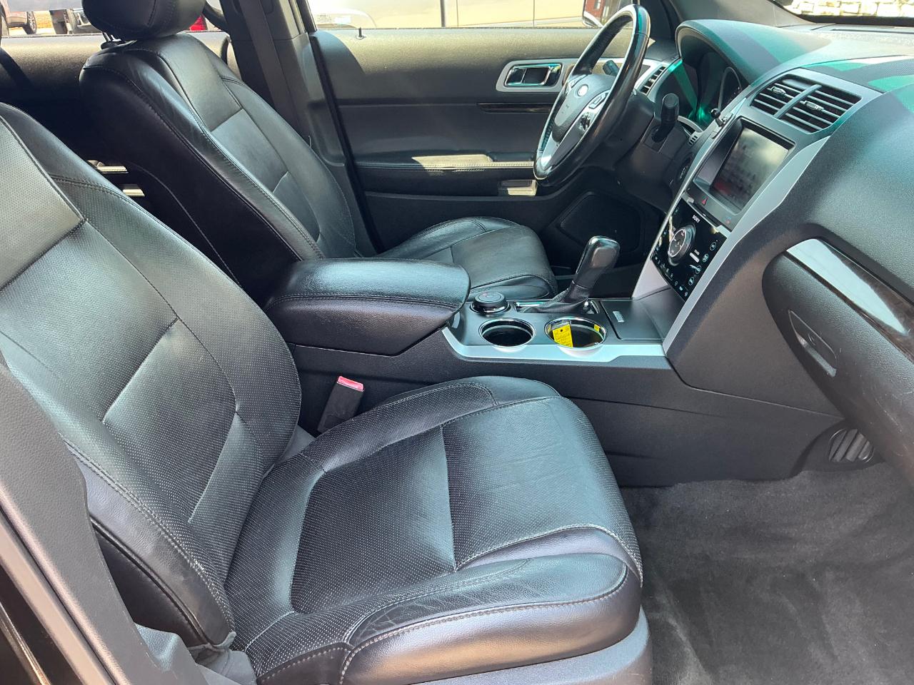 Ford Explorer Limited 4WD 2013
