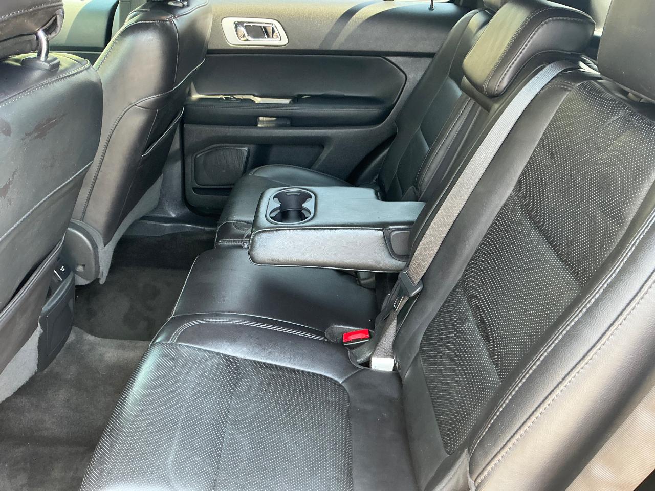 Ford Explorer Limited 4WD 2013