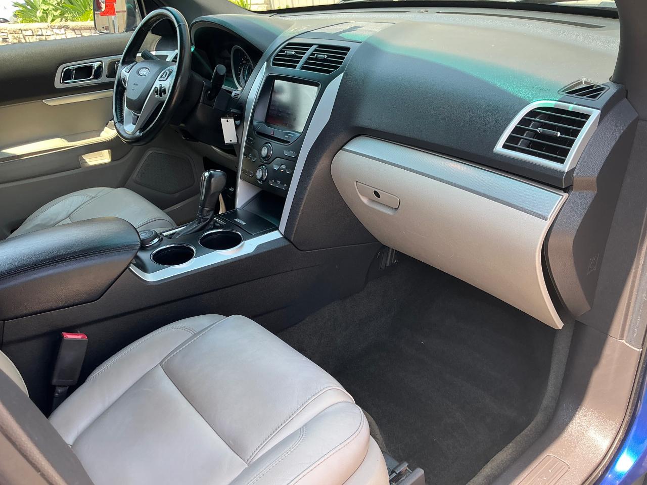 Ford Explorer XLT 4WD 2013