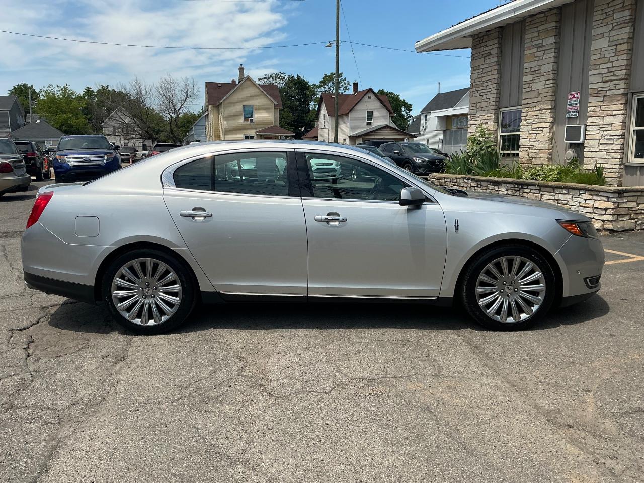Lincoln MKS AWD 2013