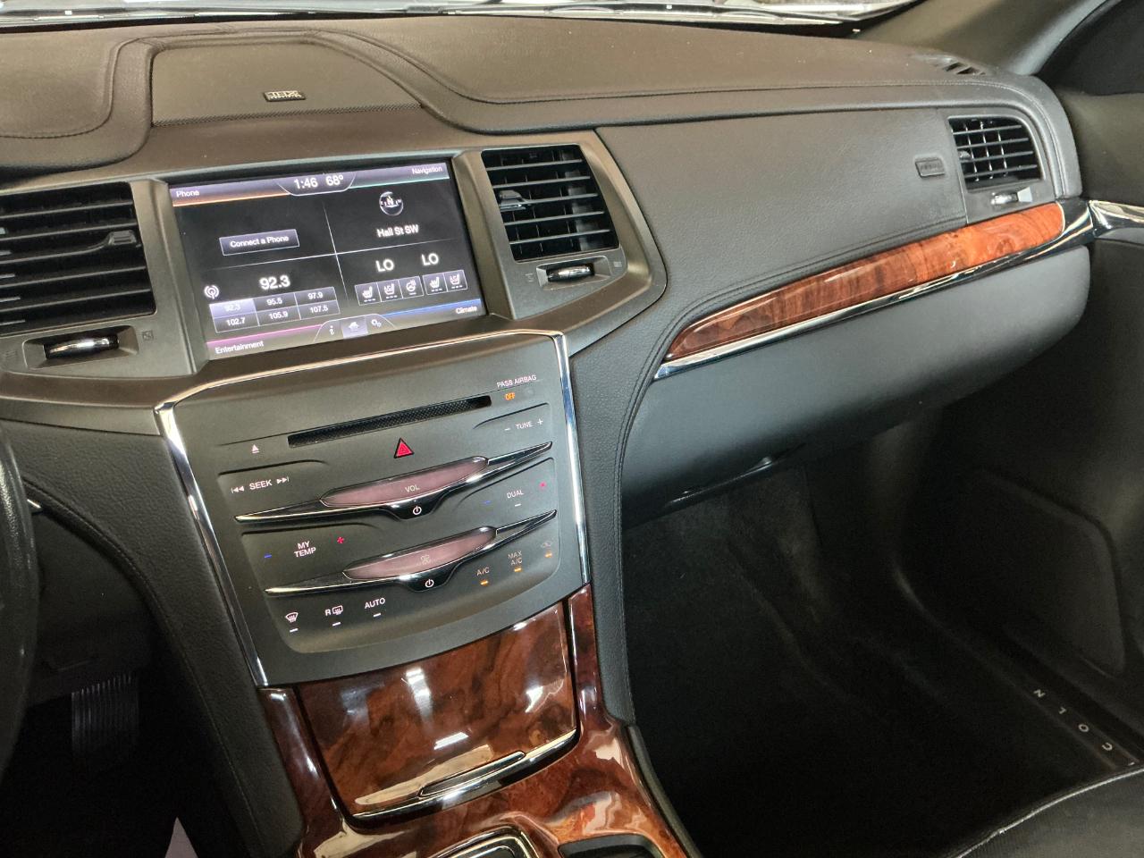 Lincoln MKS AWD 2013