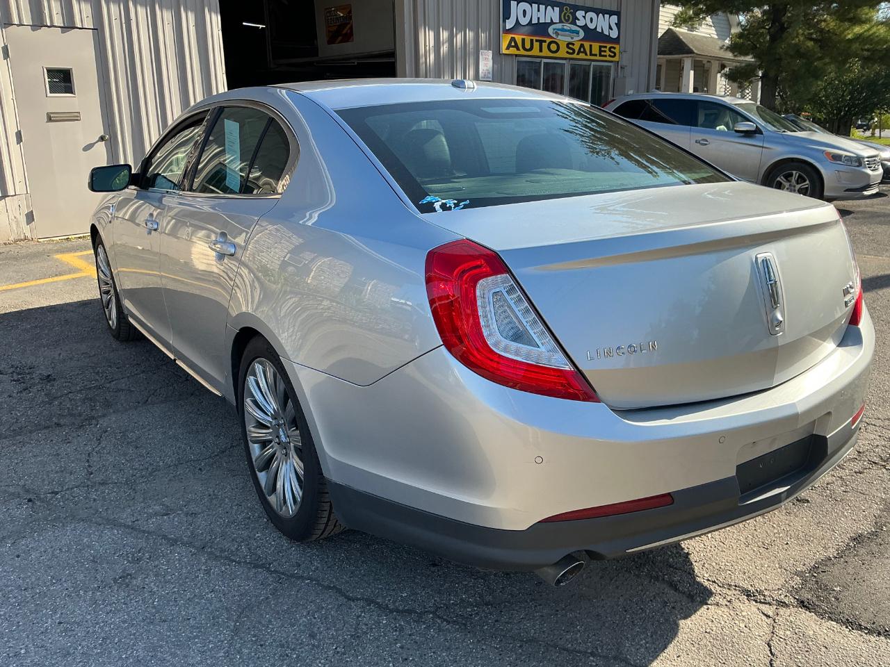 Lincoln MKS AWD 2013