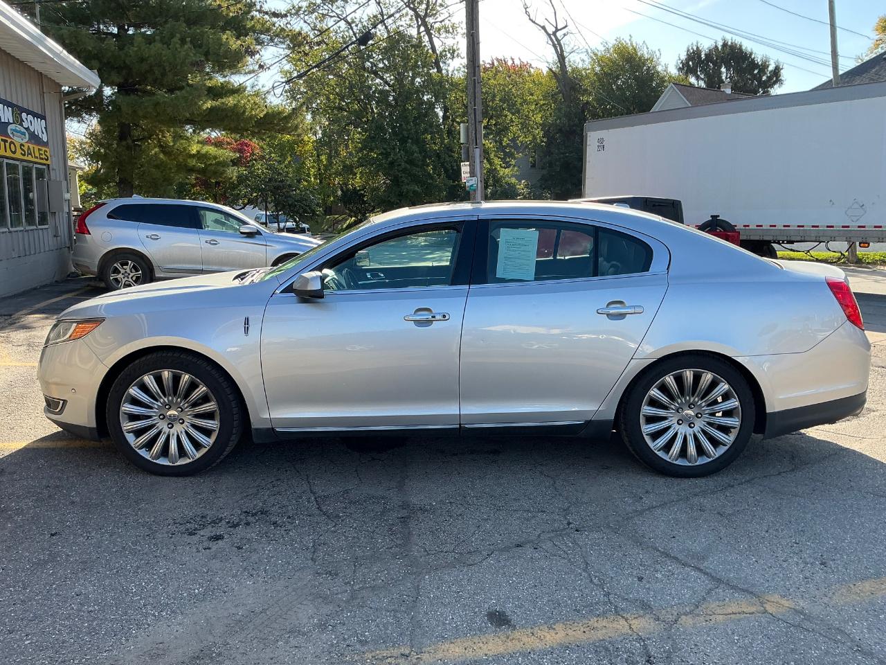 Lincoln MKS AWD 2013
