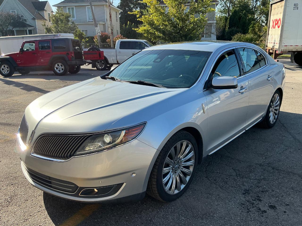 Lincoln MKS AWD 2013