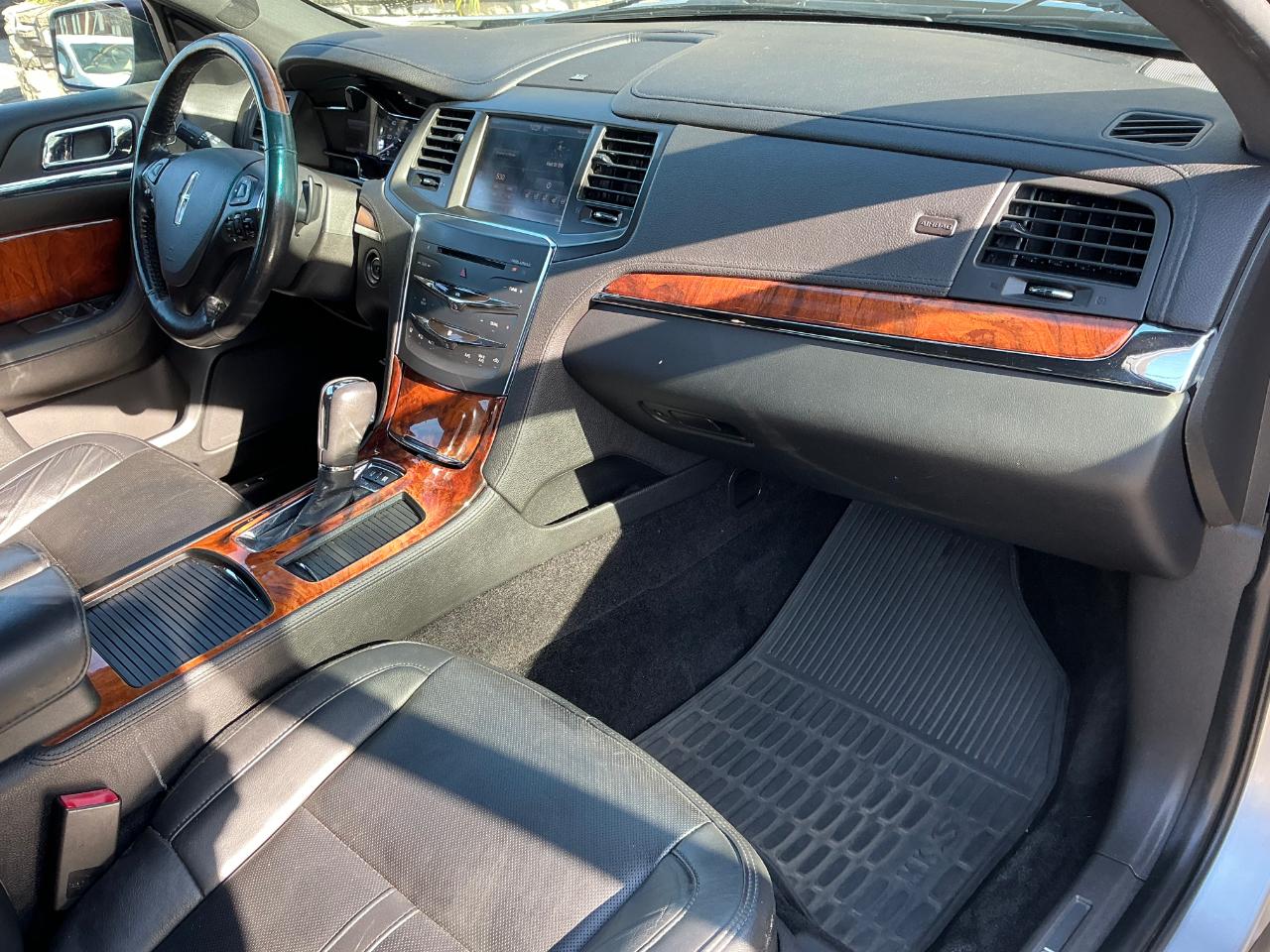 Lincoln MKS AWD 2013