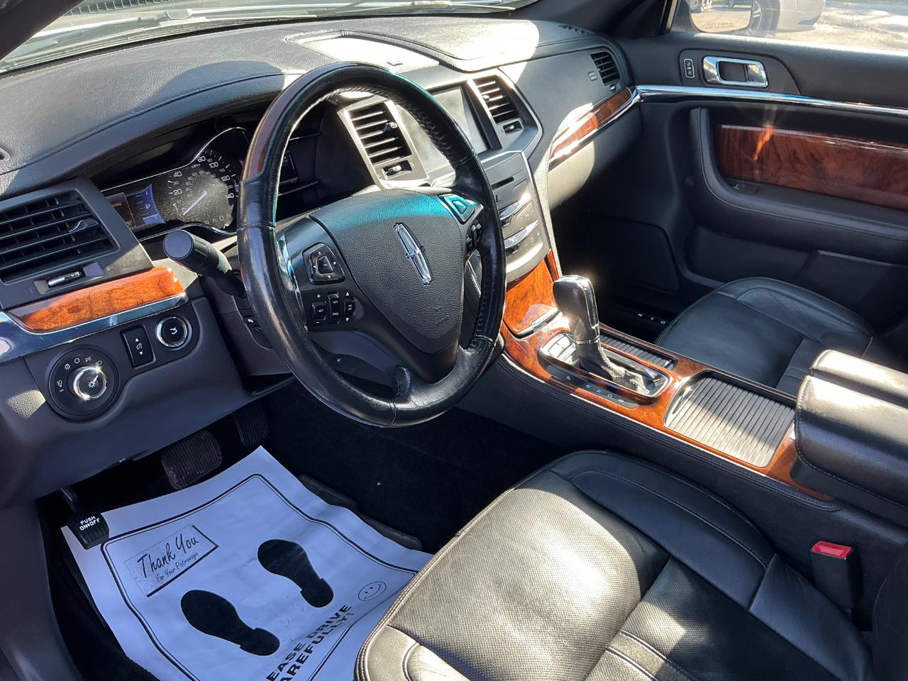 Lincoln MKS AWD 2013