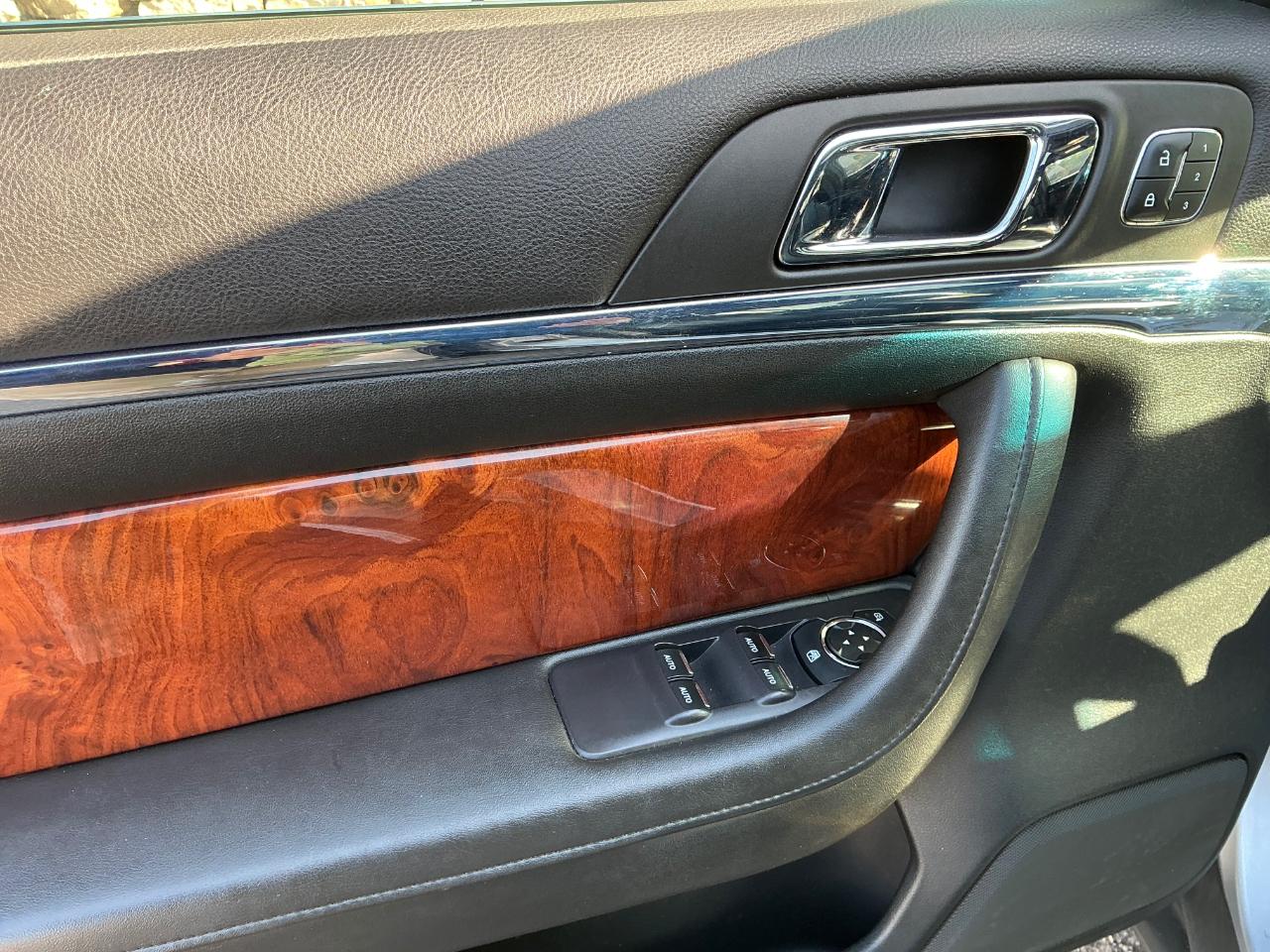 Lincoln MKS AWD 2013