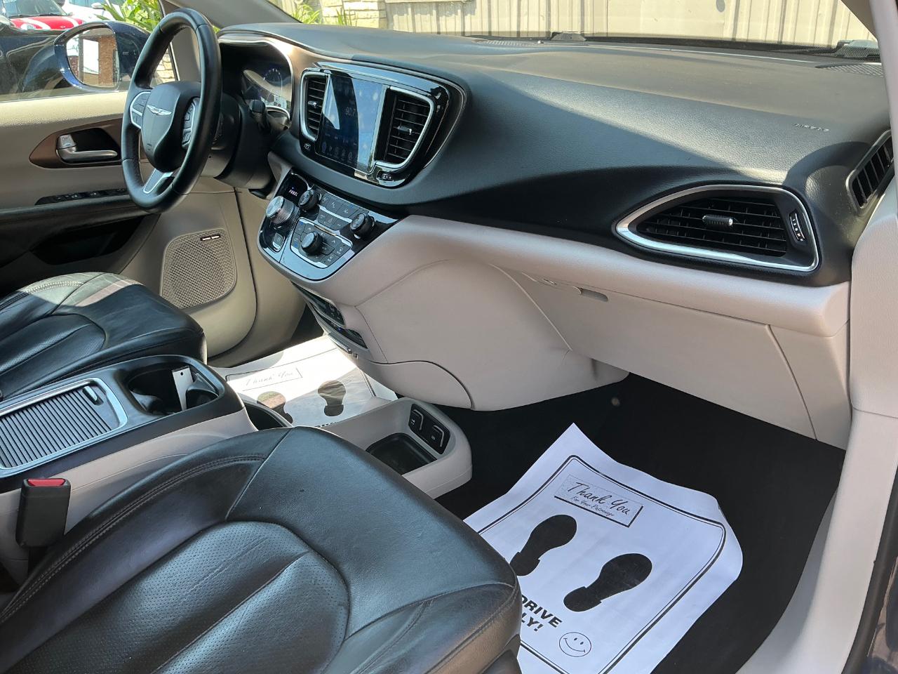 Chrysler Pacifica Touring-L Plus 2017