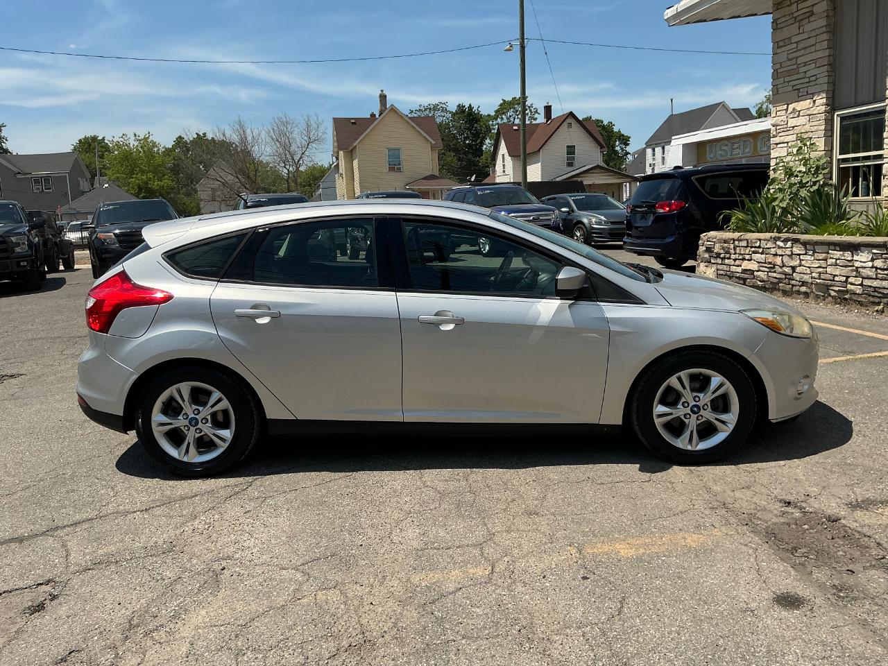 Ford Focus SE 2012