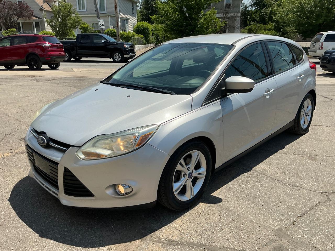Ford Focus SE 2012