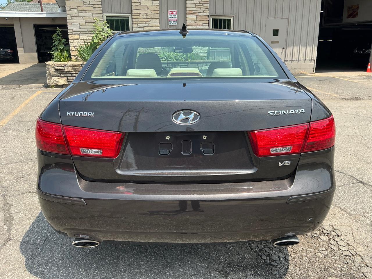 Hyundai Sonata GLS V6 2009