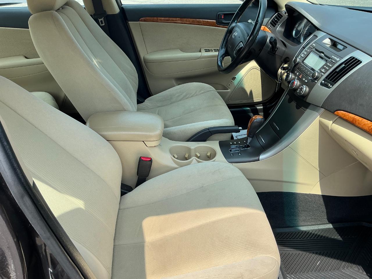 Hyundai Sonata GLS V6 2009