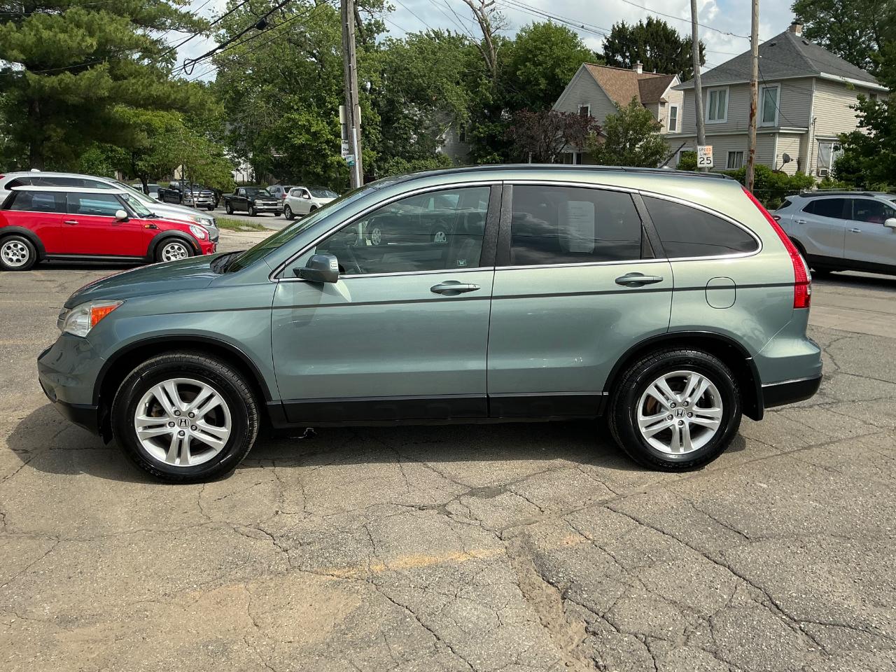 Honda CR-V EX-L 4WD 5-Speed AT 2011