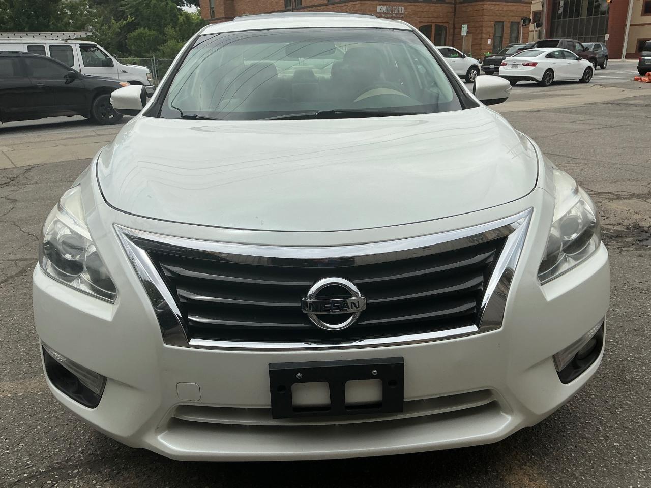 Nissan Altima 2.5 SL 2014