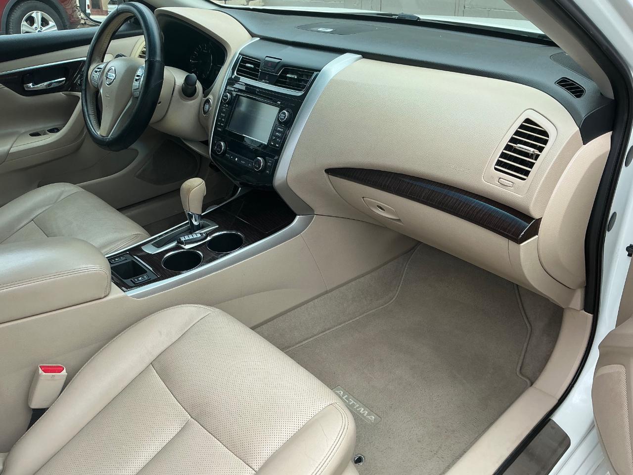 Nissan Altima 2.5 SL 2014