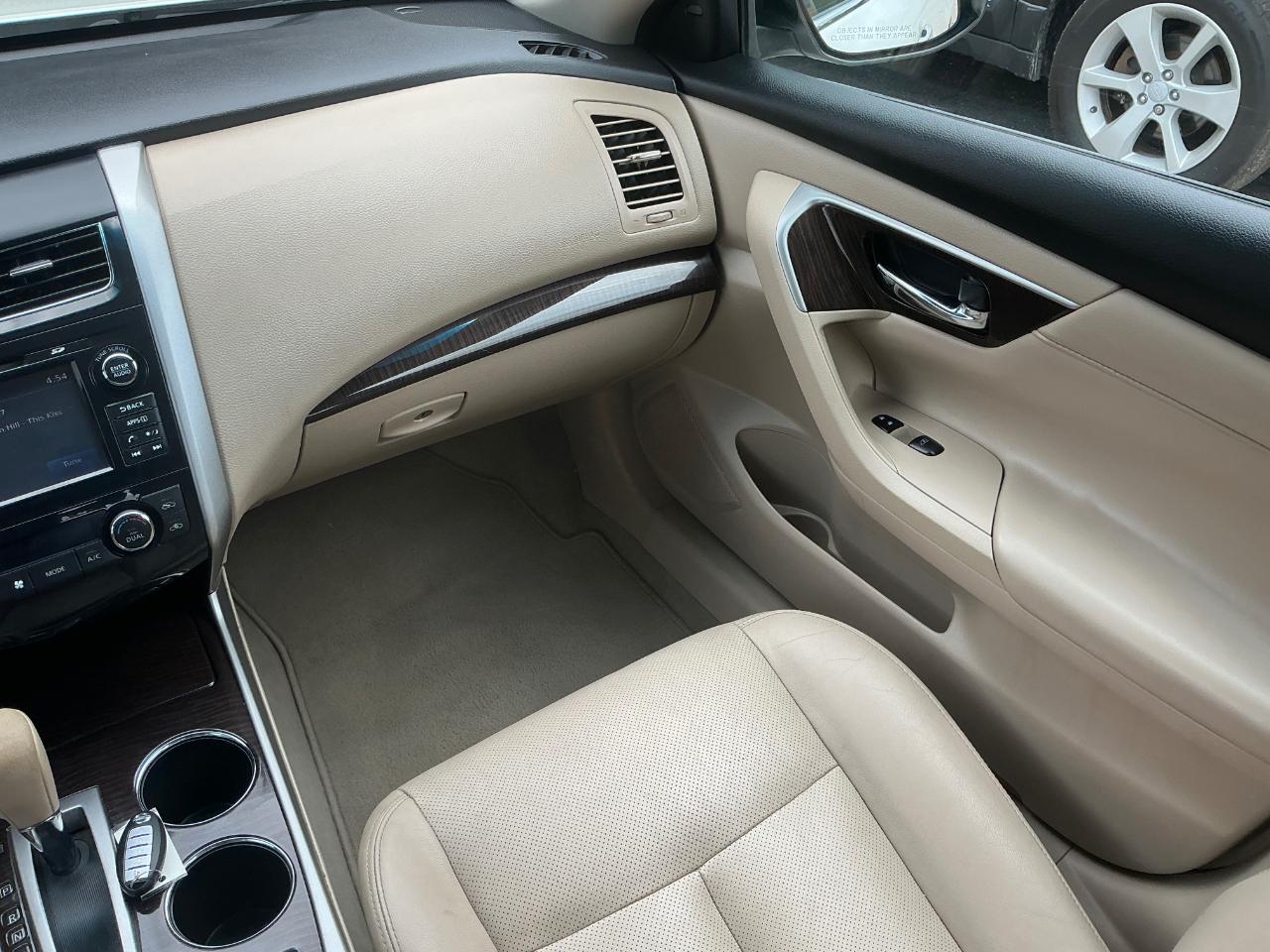 Nissan Altima 2.5 SL 2014