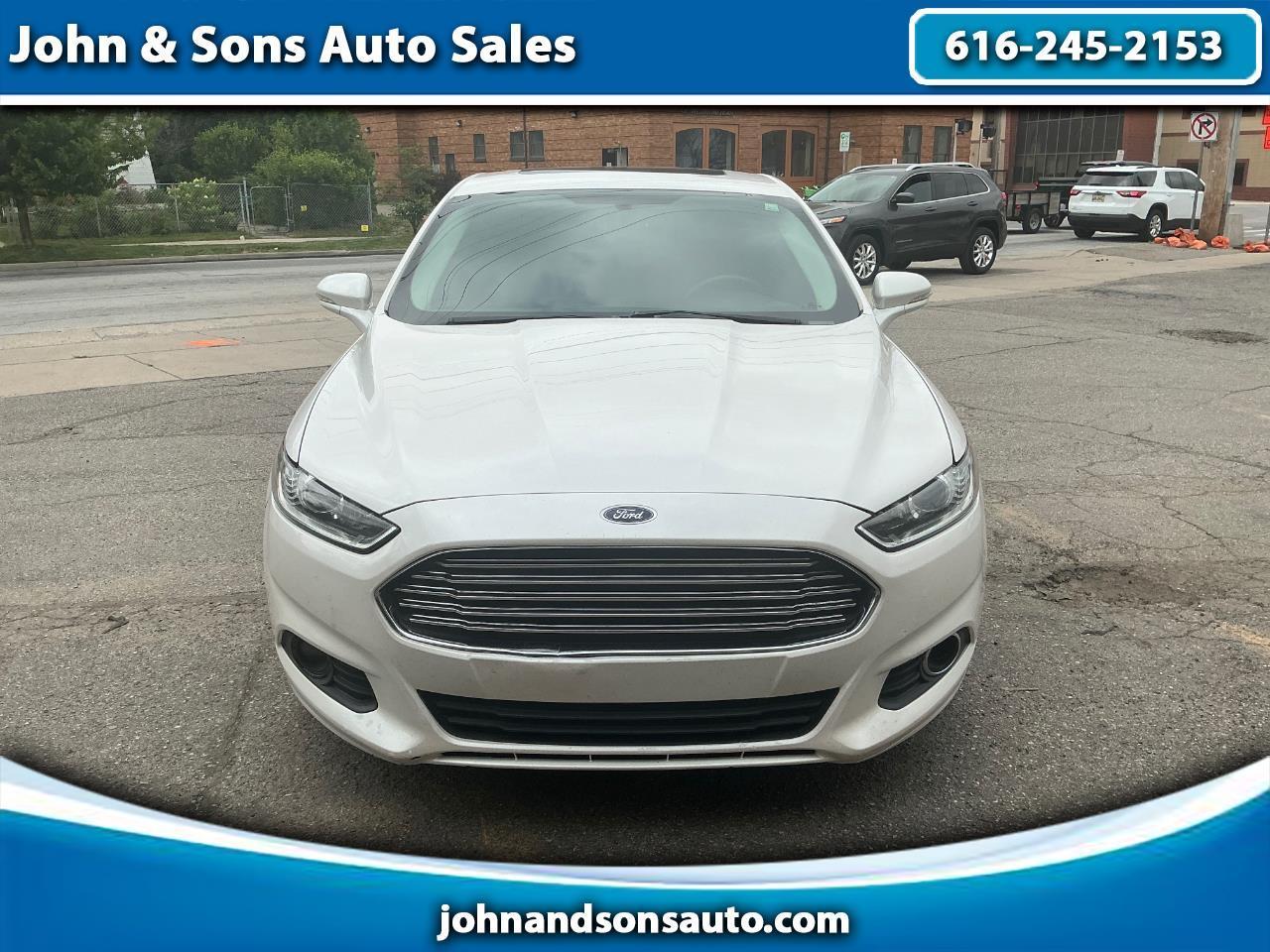 2016 Ford Fusion SE