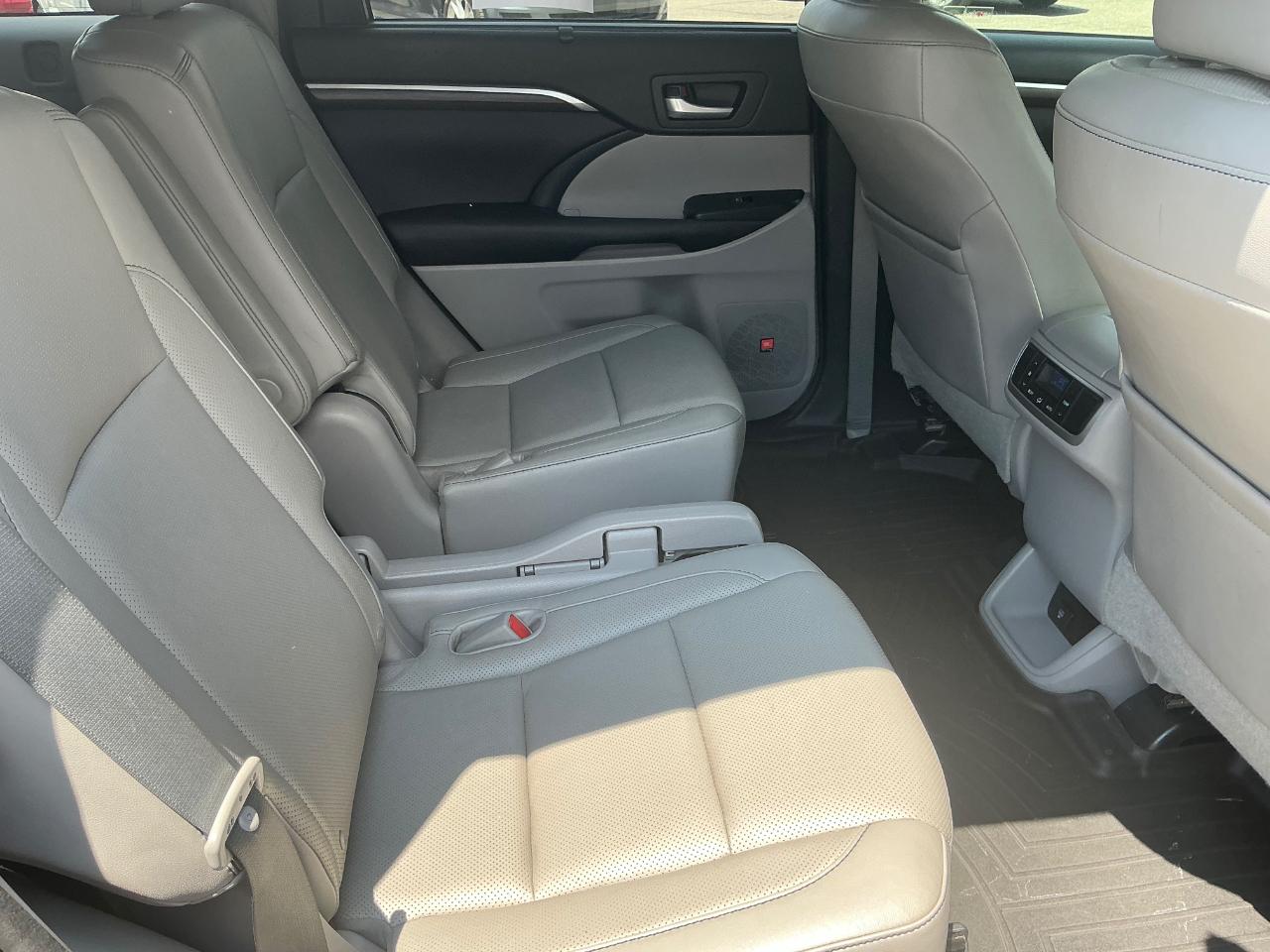 Toyota Highlander Hybrid Limited AWD 2015