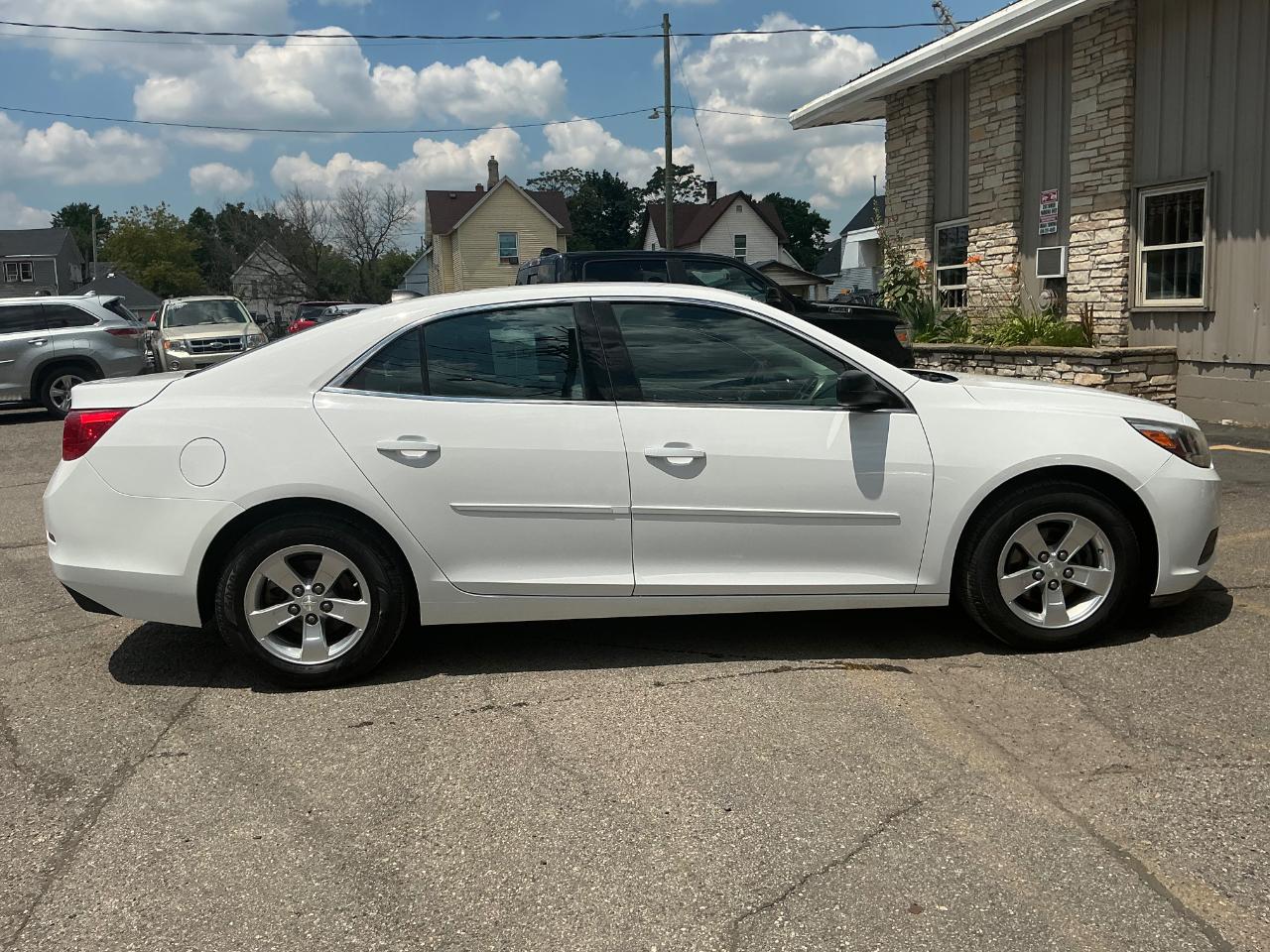Chevrolet Malibu LS 2013