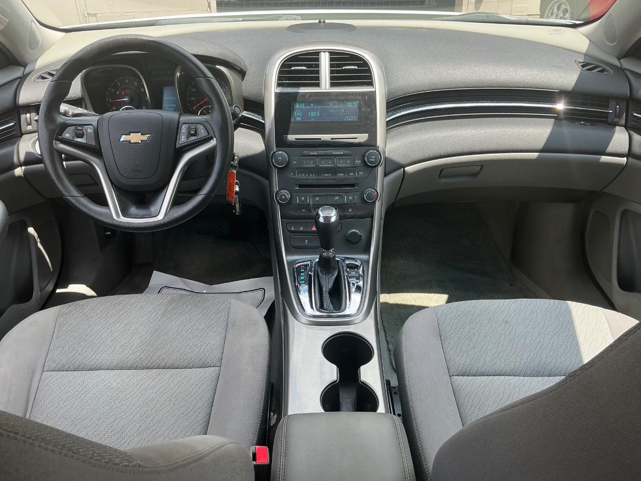 Chevrolet Malibu LS 2013