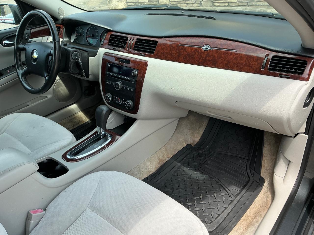Chevrolet Impala LT 2011