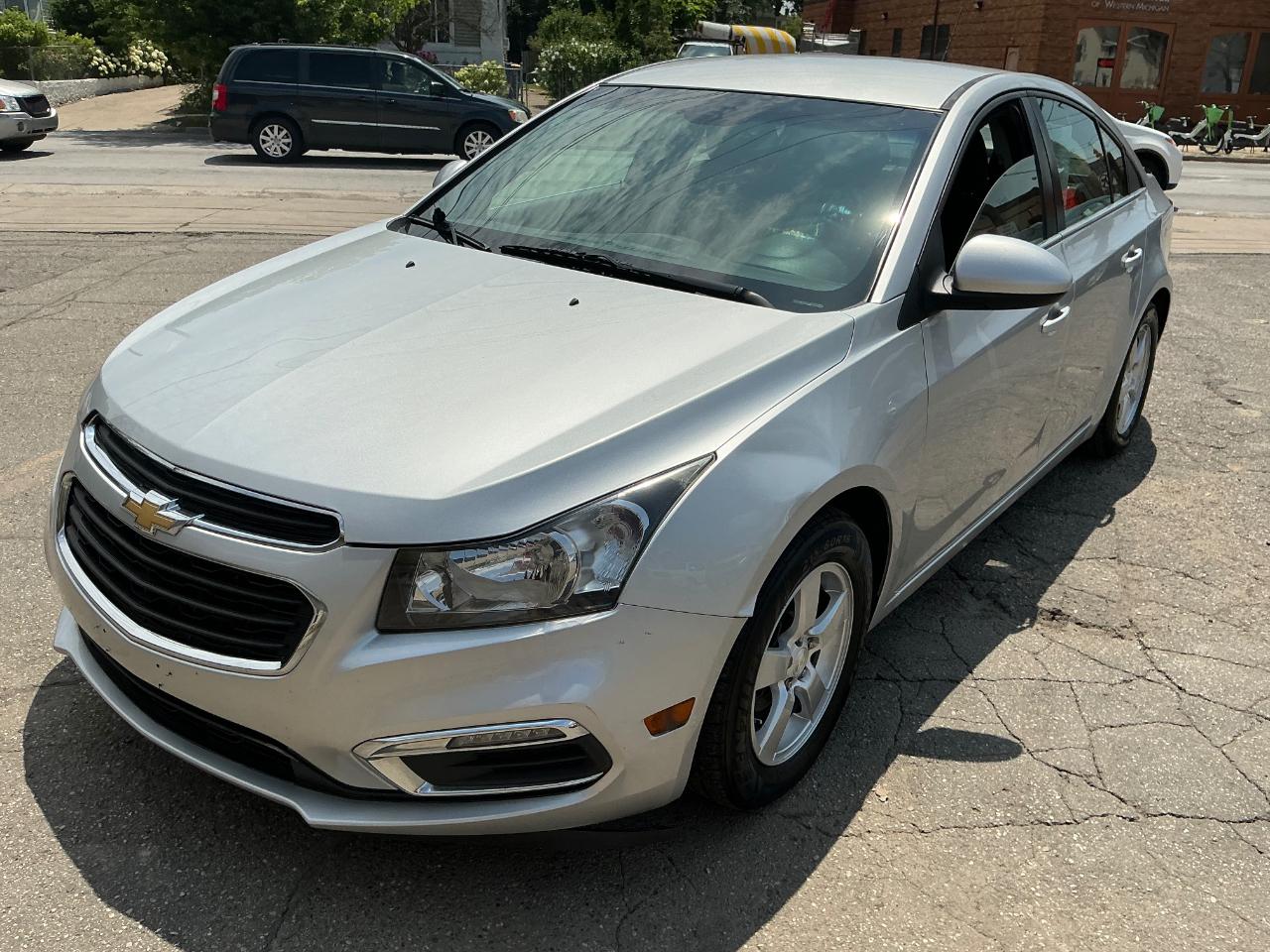 Chevrolet Cruze 1LT Auto 2015