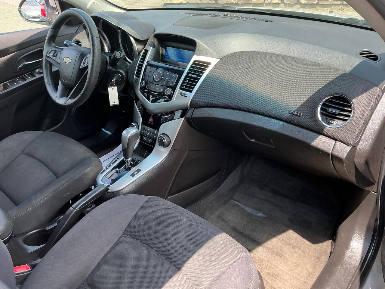 Chevrolet Cruze 1LT Auto 2015