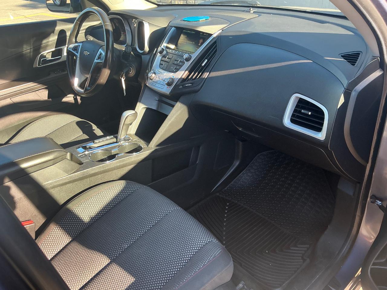 Chevrolet Equinox photo 8