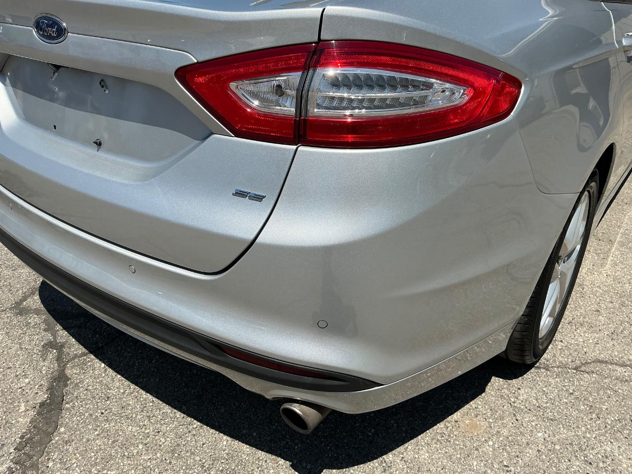 Ford Fusion SE 2016