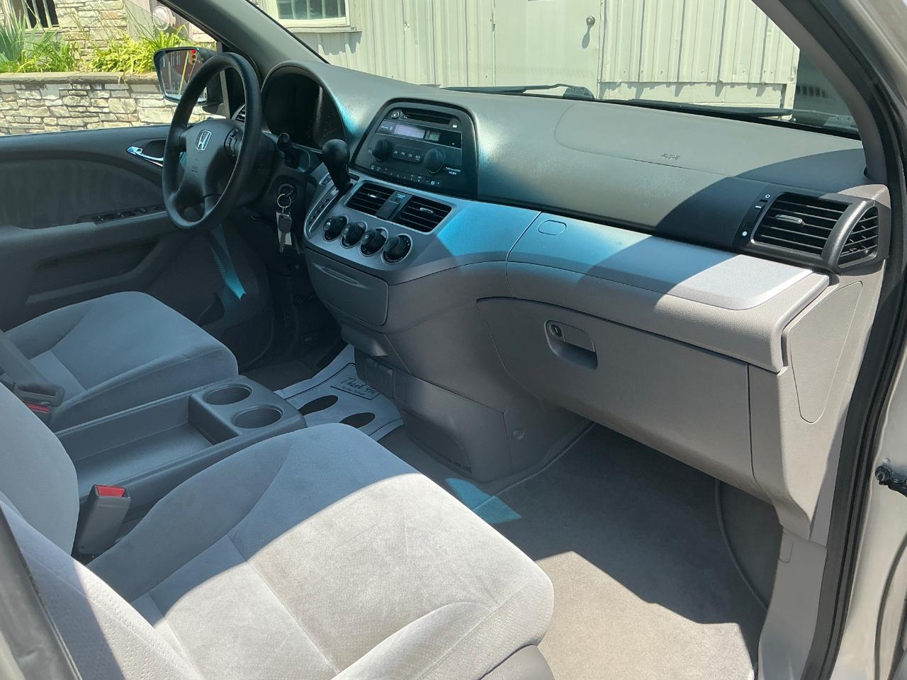 Honda Odyssey LX 2008