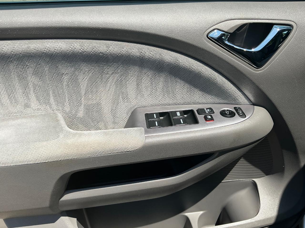 Honda Odyssey LX 2008