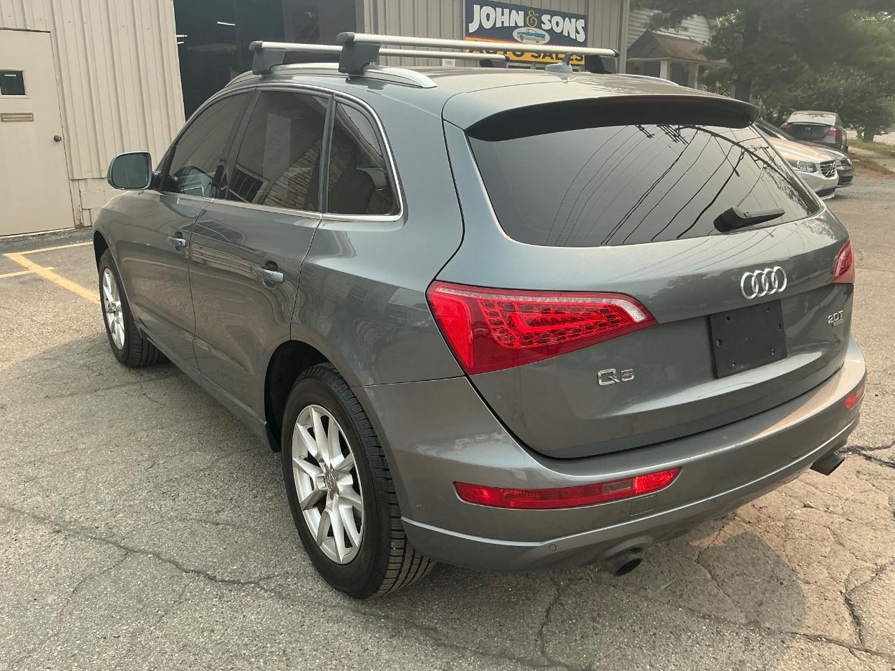 Audi Q5 2.0 quattro Premium 2012