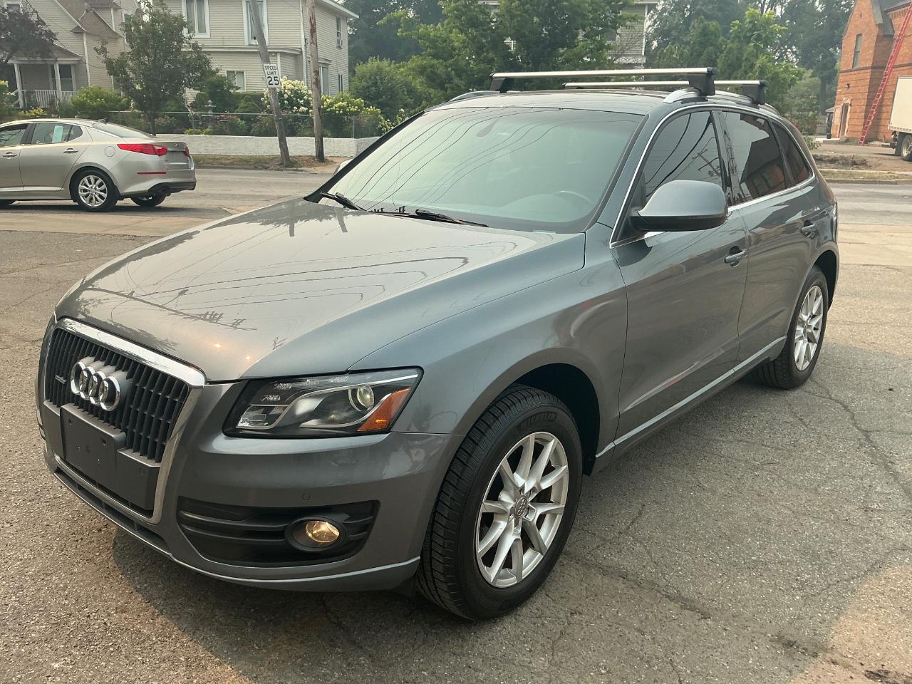 Audi Q5 2.0 quattro Premium 2012
