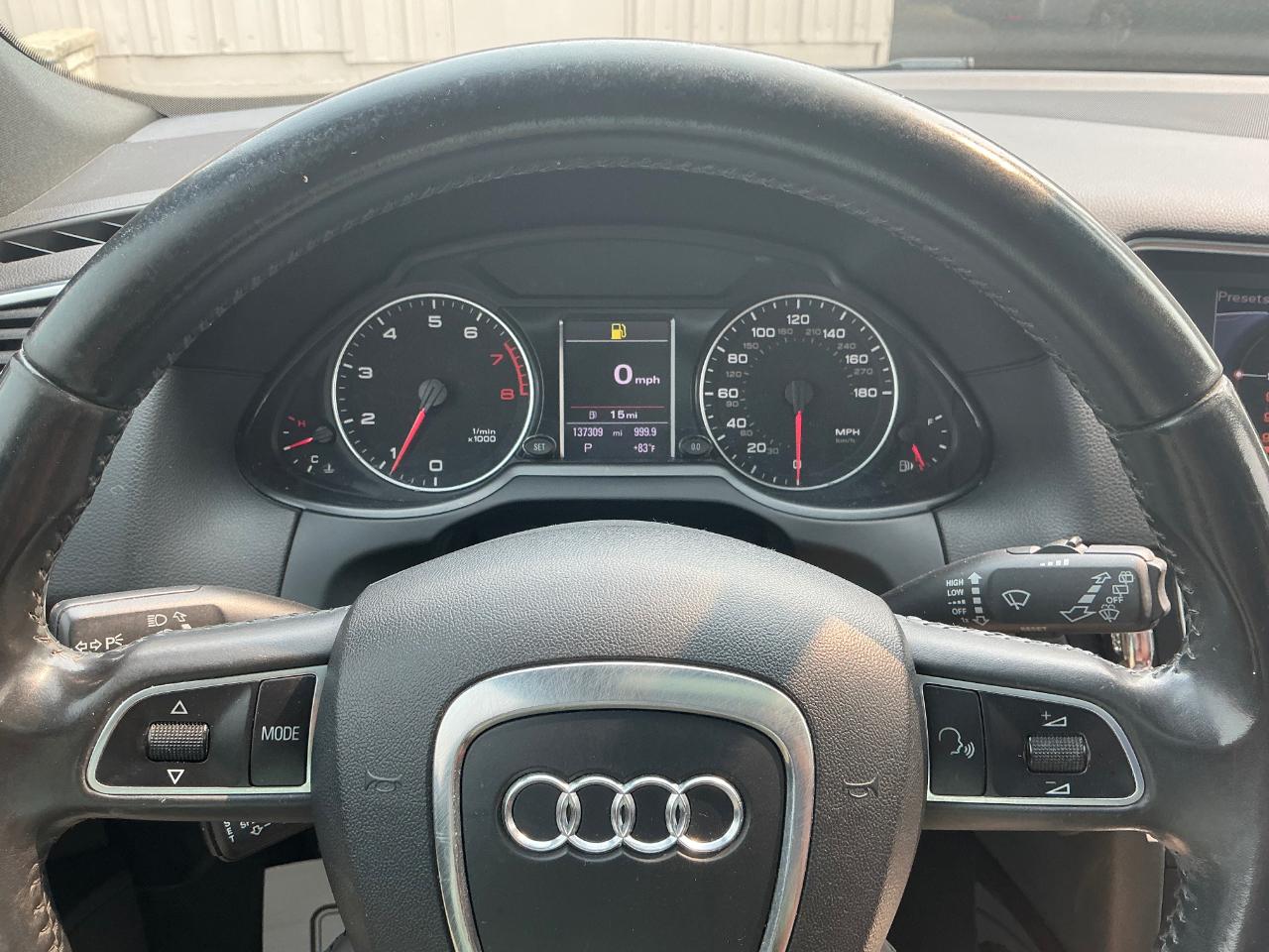 Audi Q5 2.0 quattro Premium 2012