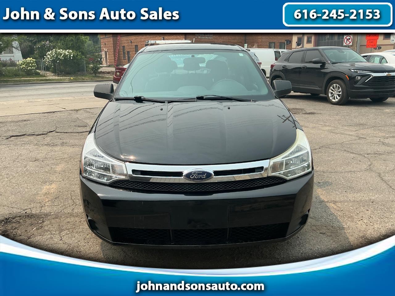 2010 Ford Focus SE Sedan