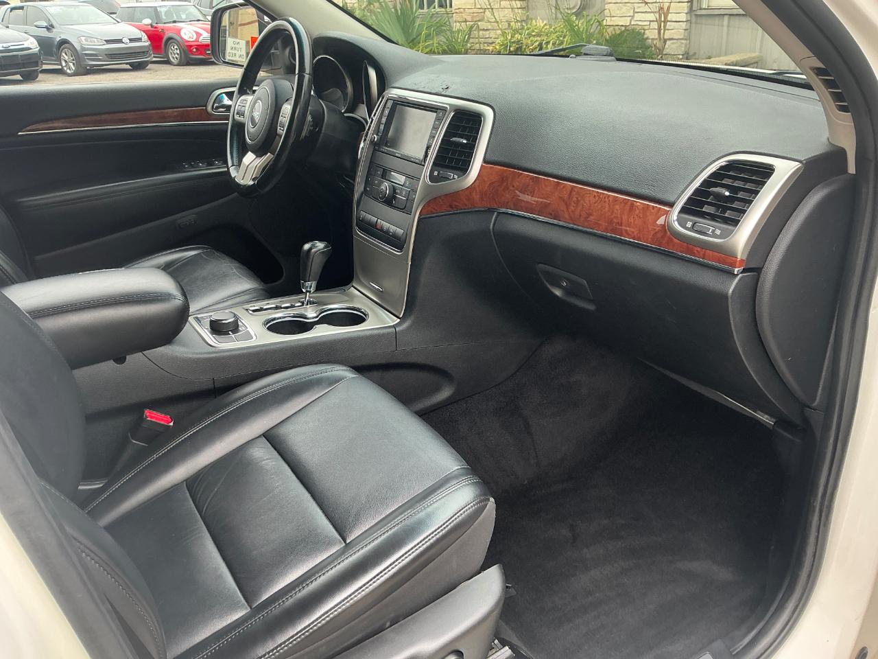 Jeep Grand Cherokee Limited 4WD 2011