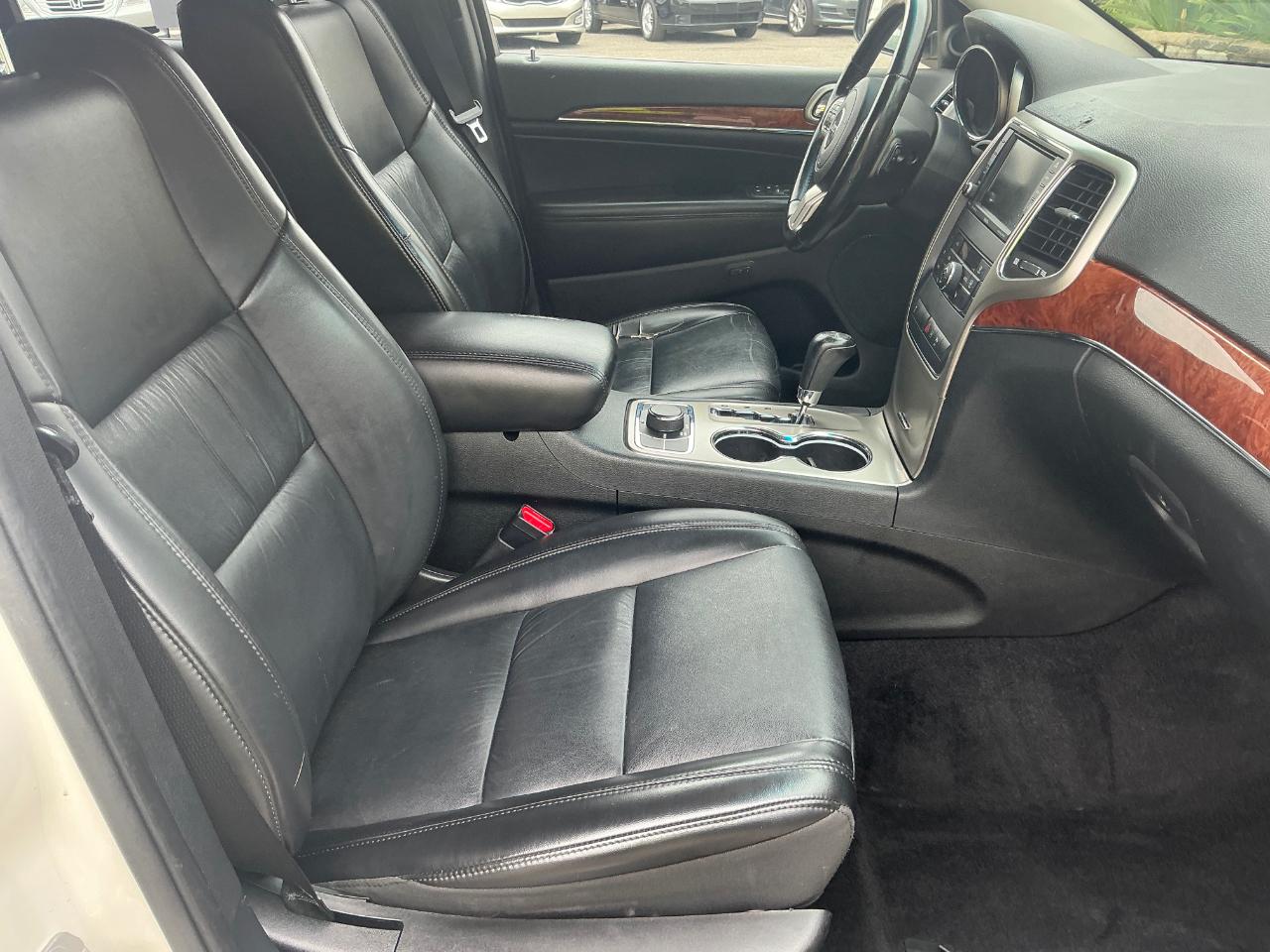 Jeep Grand Cherokee Limited 4WD 2011